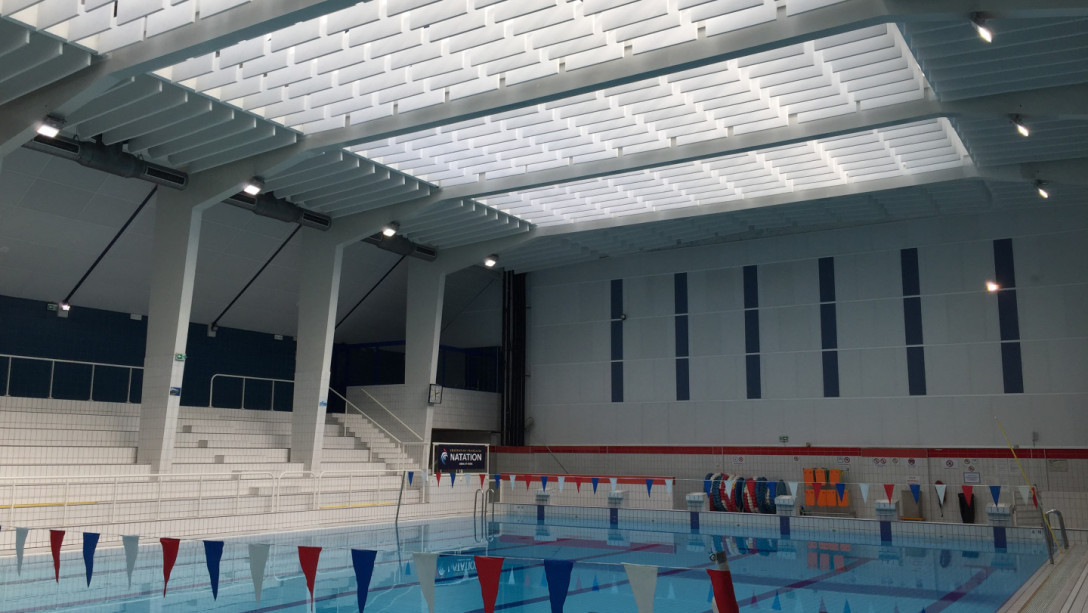 baffle acoustique piscine