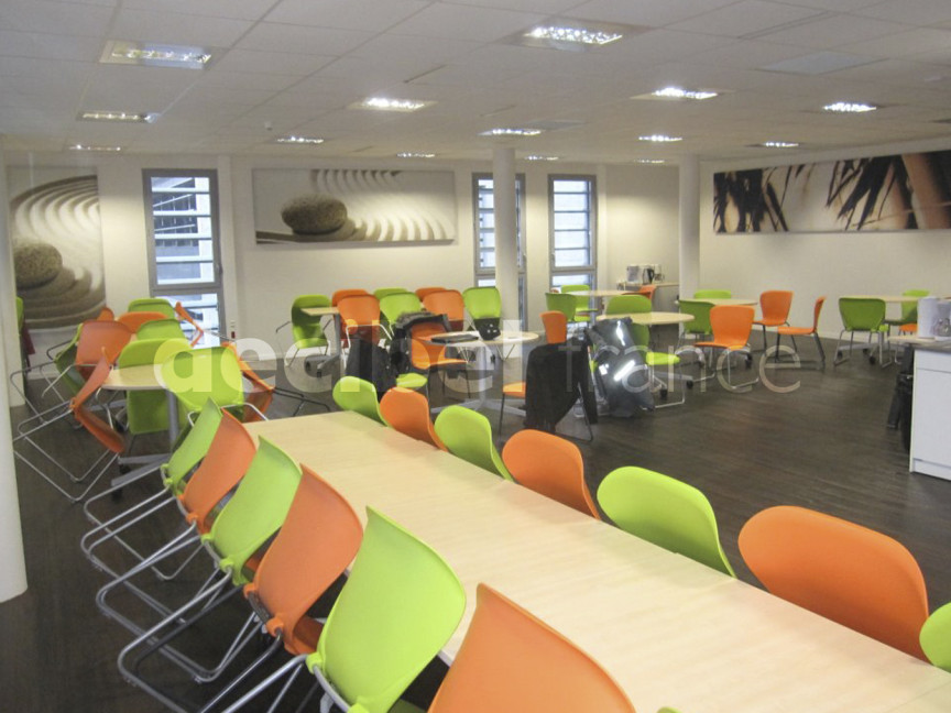 Confort acoustique restaurant d’entreprise (69)