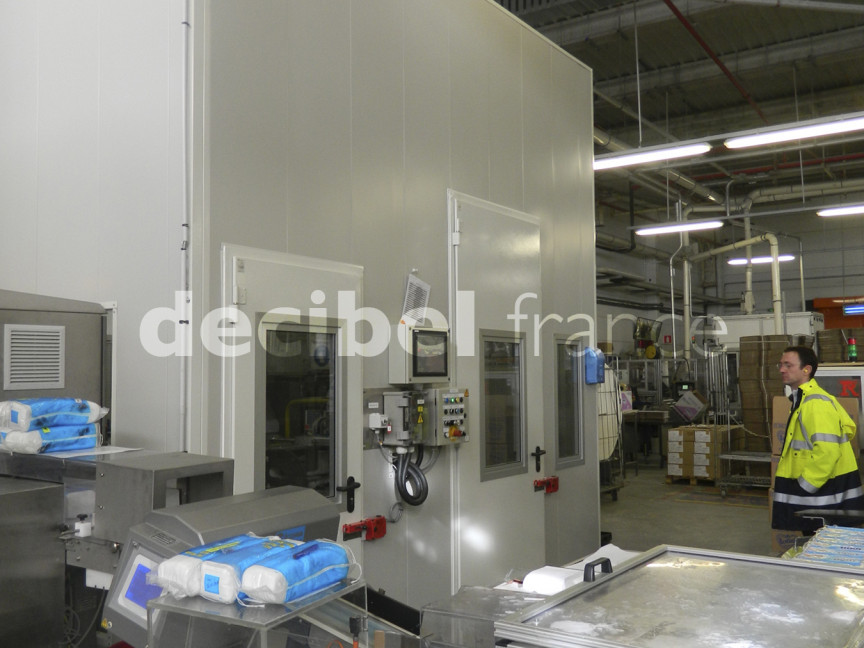écran et hotte absorbante sur machine spéciale (27)