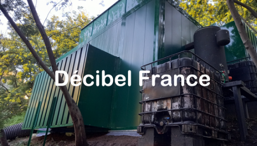 Réduction des Nuisances Sonores pour une Villa avec l’Installation d’une Cabine Acoustique Isolante
