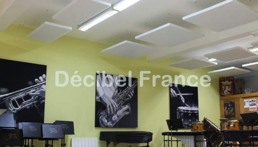 Traitement acoustique d'une salle de répétition municipale dans le Nord-Pas-de-Calais